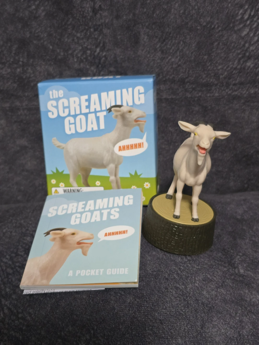 The Screaming Goat Novelty Desk Toy - photo 2