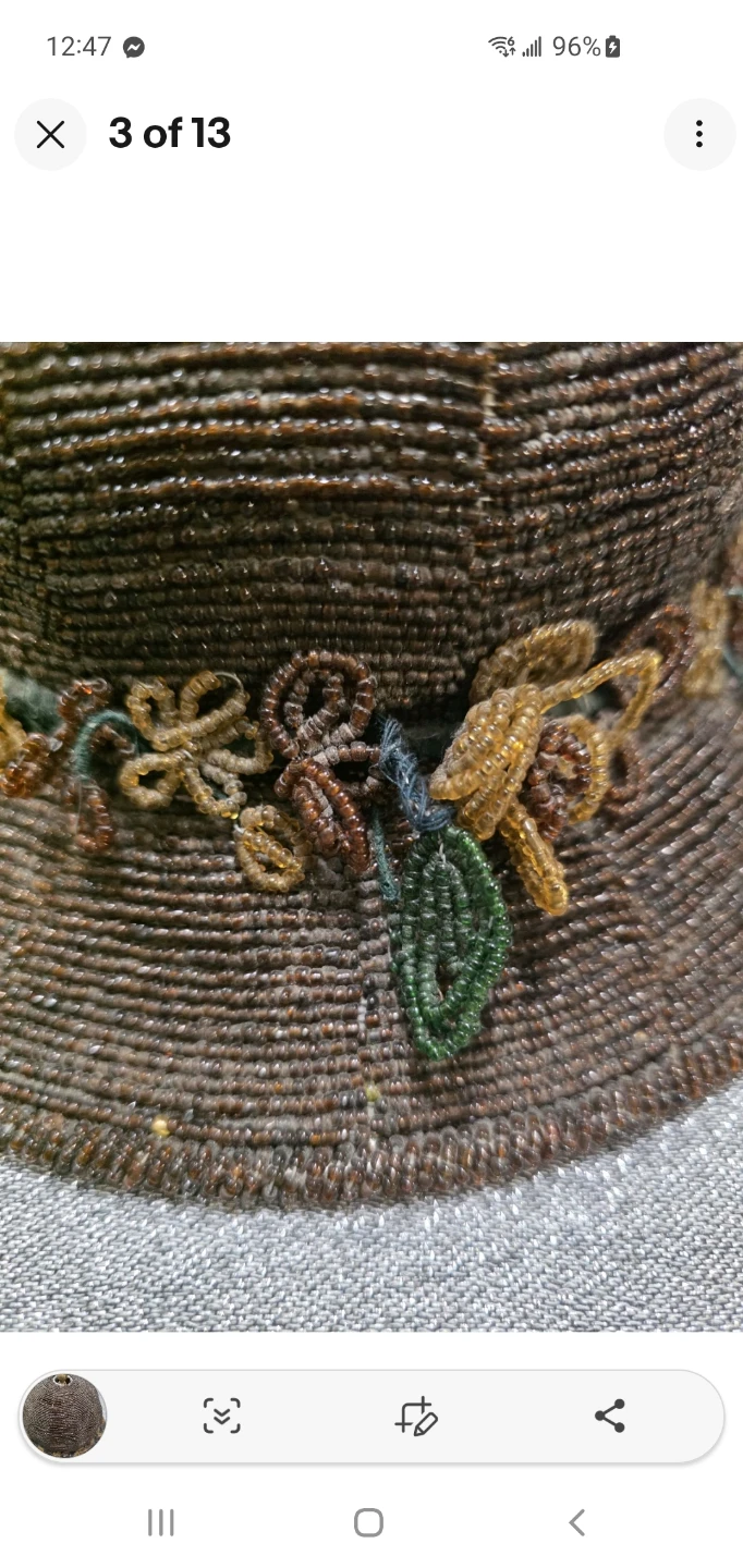 Vintage glass-beaded Art Deco "lady's Sunday hat" lamp shade - photo 3