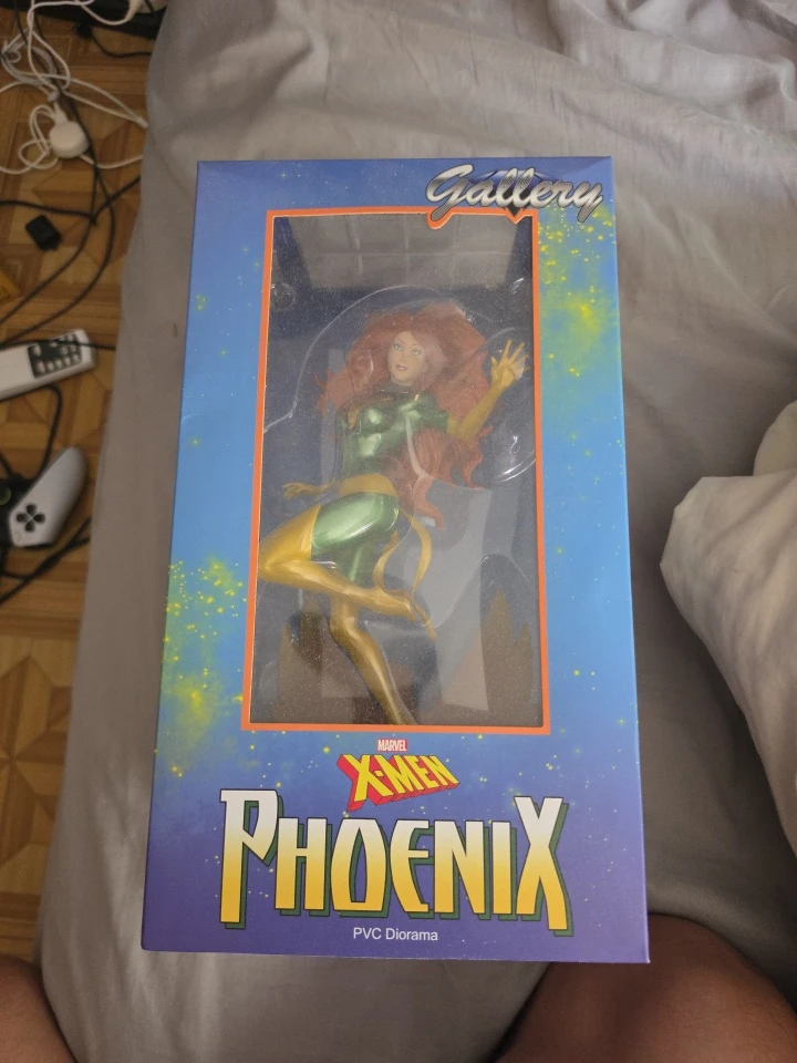 Marvel X-Men Phoenix PVC Diorama Gallery Figure - photo 2