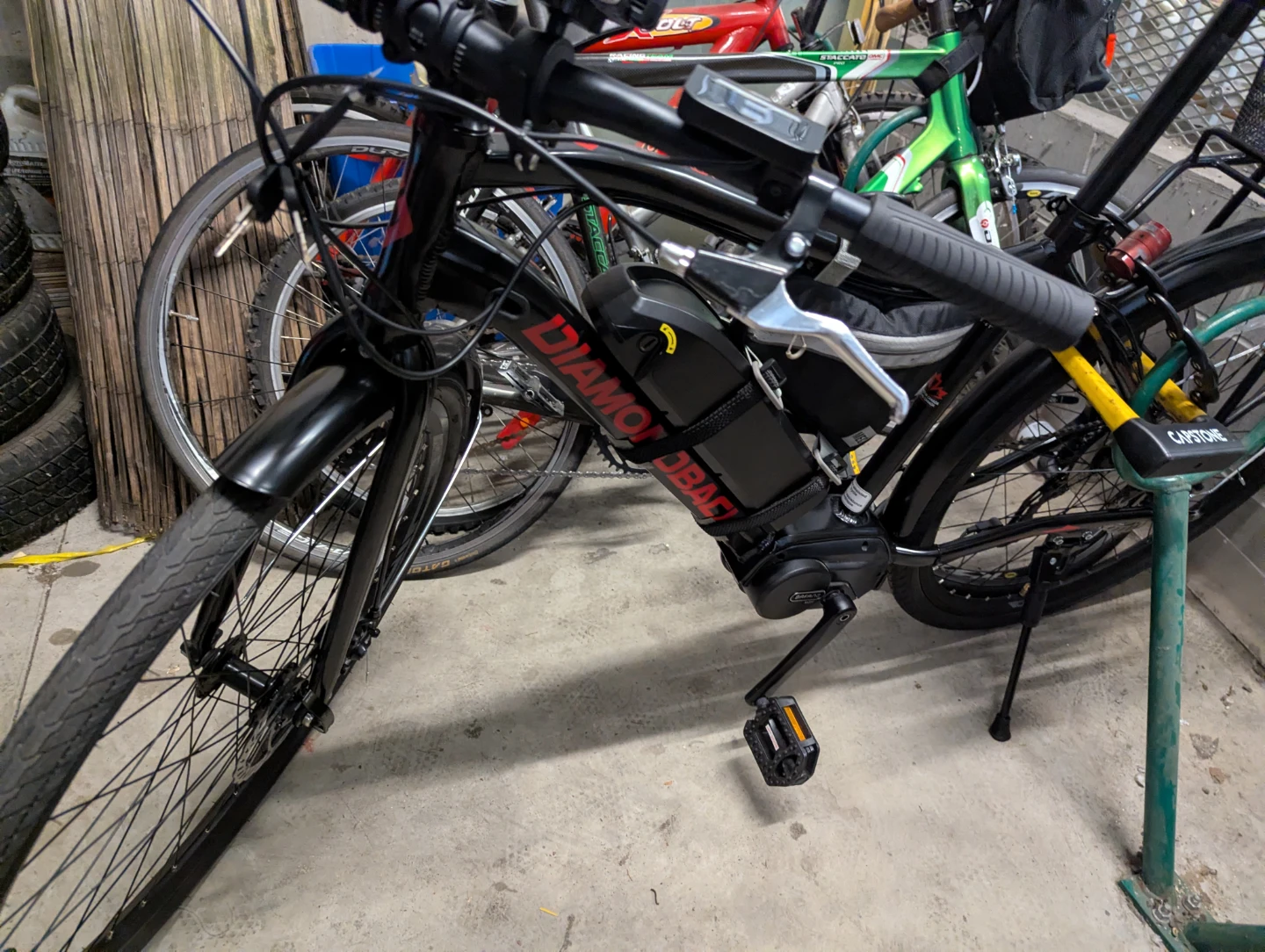 Diamondback voyageurs E bike only done 65kms basically brand new - photo 4