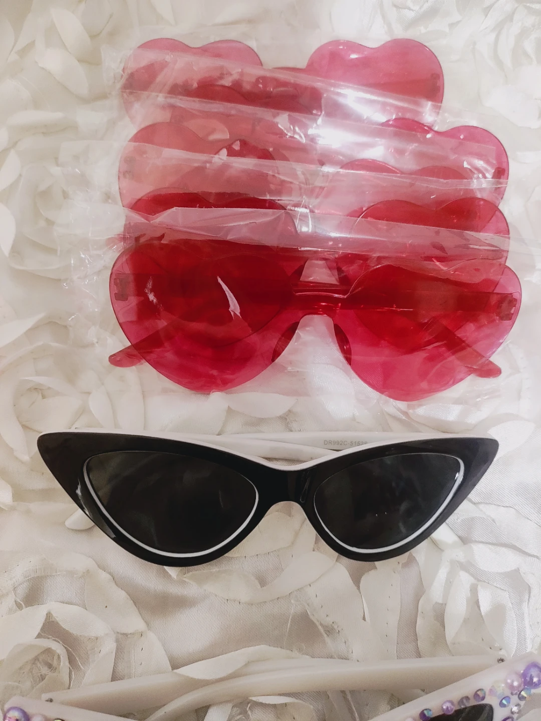 15 pair Assorted  Sunglasses kids & adults - photo 2