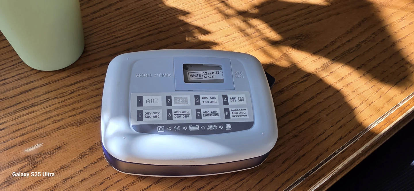 Brother P-touch M95 Label Maker - photo 3