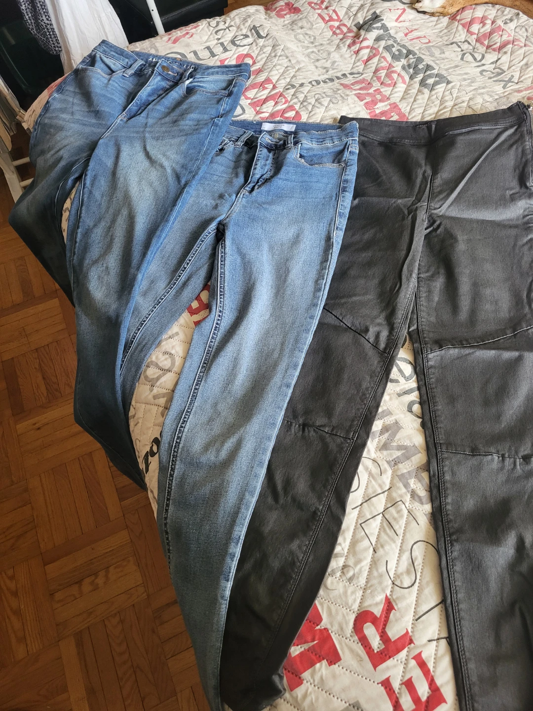 American Eagle Jeans Lot