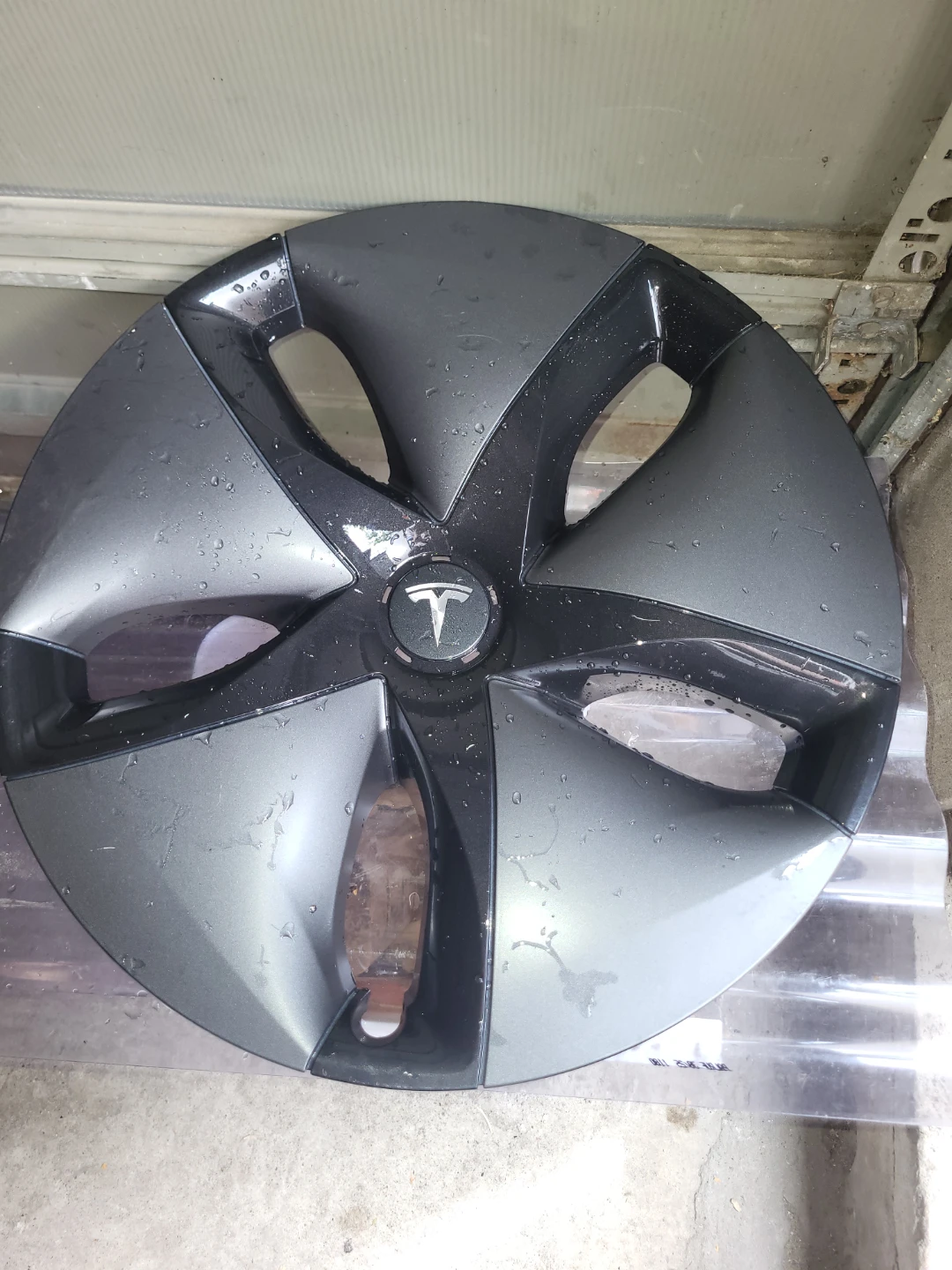 Set of 4 Tesla Aero Wheel Covers