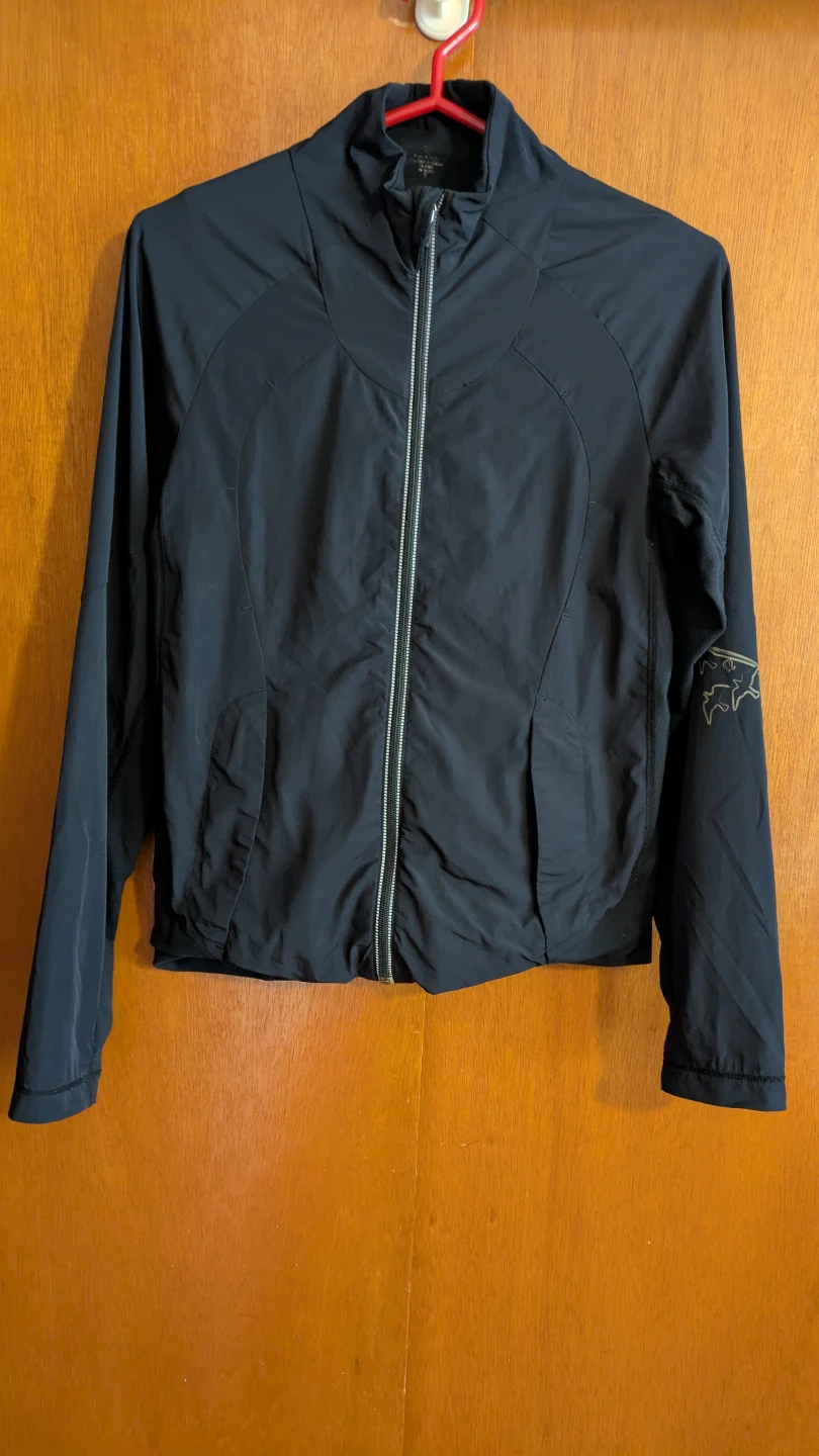 Lululemon Black Athletic Jacket