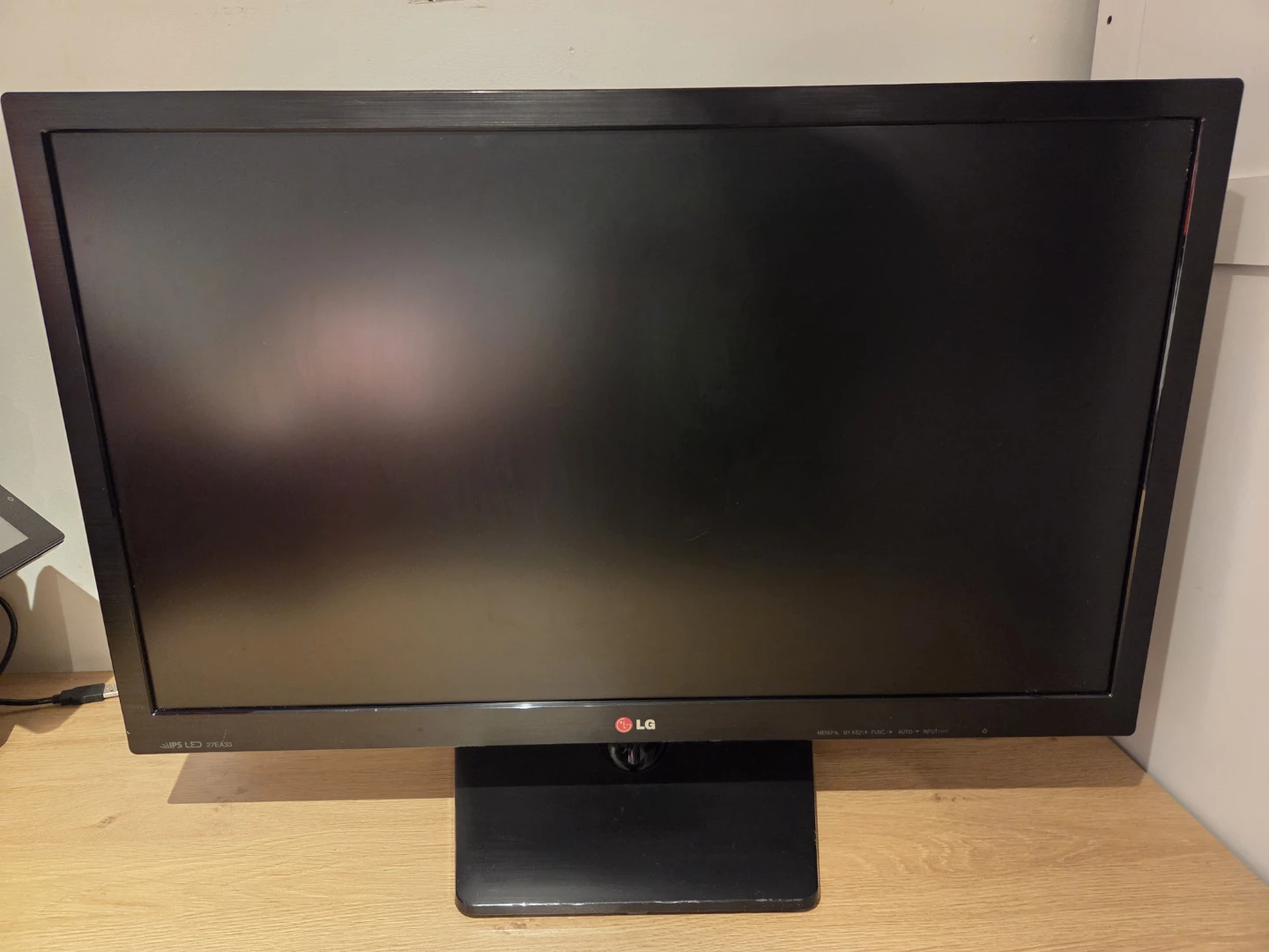 27" Samsung monitor