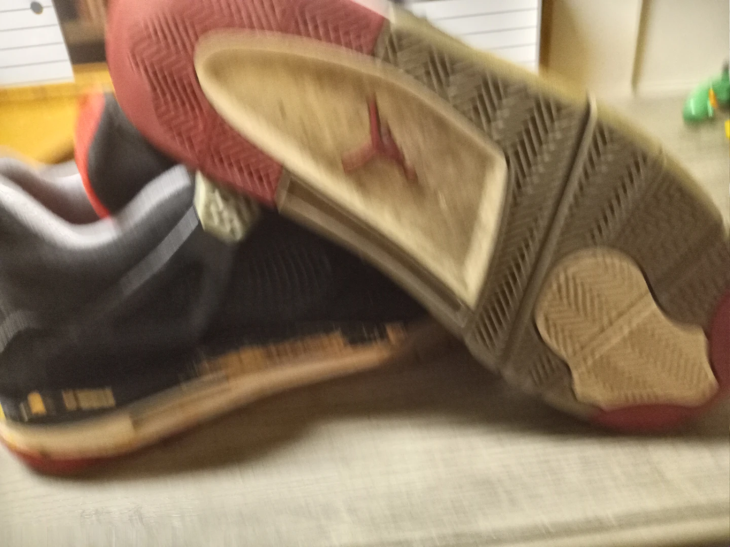 Nike Air Jordan 4 retro Bred size 11 - photo 2