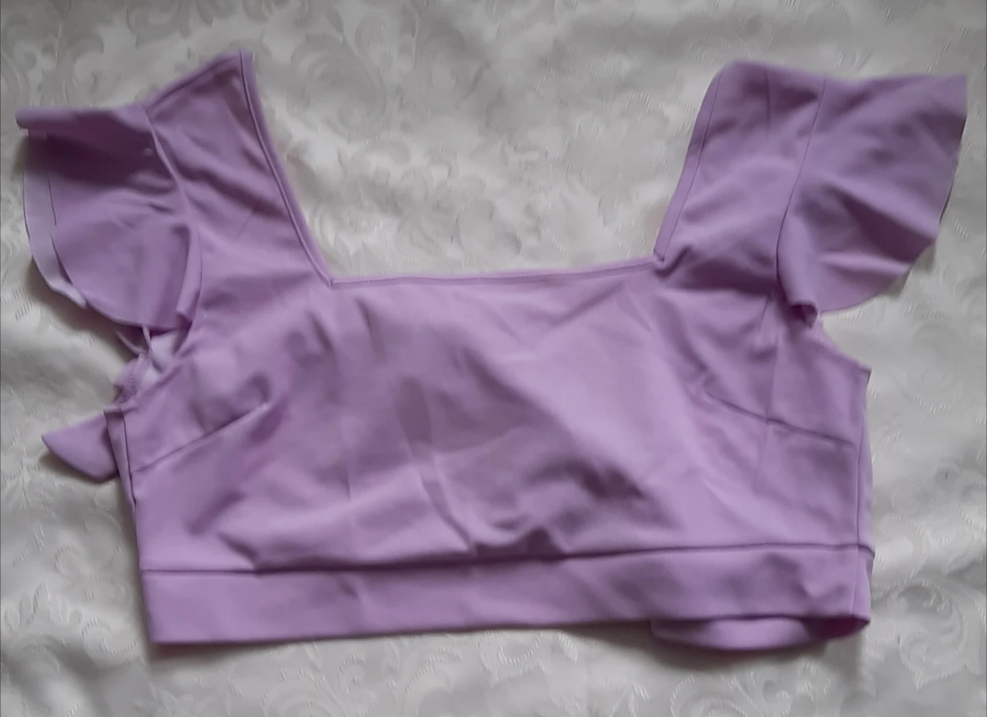 Lilac crop top with flutter sleeves - photo 3