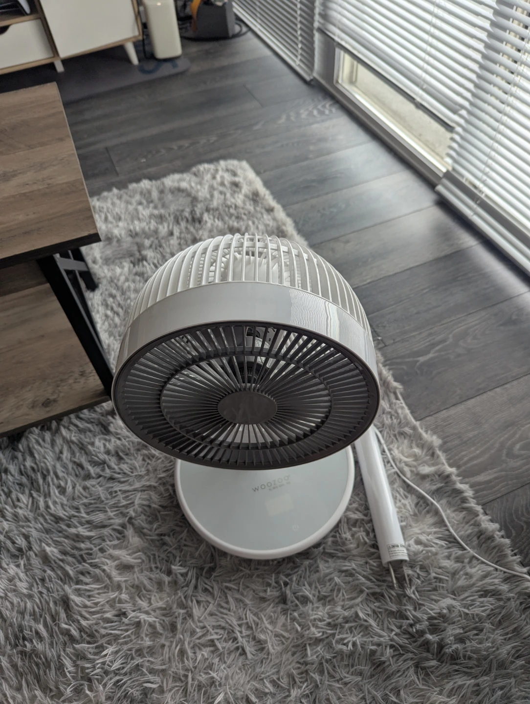 Woozoo White Oscillating Pedestal Fan - photo 4