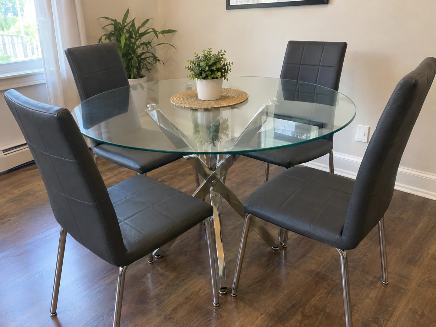 Round Glass Dining Table + 4 Dining Chairs – Good Condition