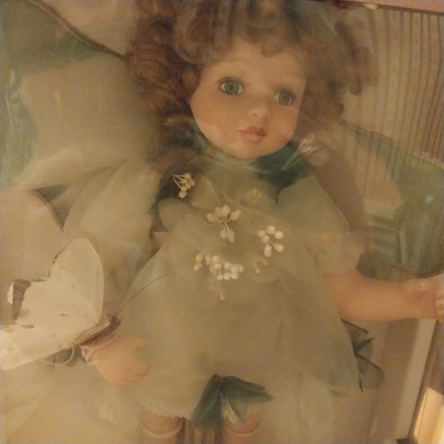 🏈Collectible Memories Genuine Porcelain Doll🏈 - photo 5