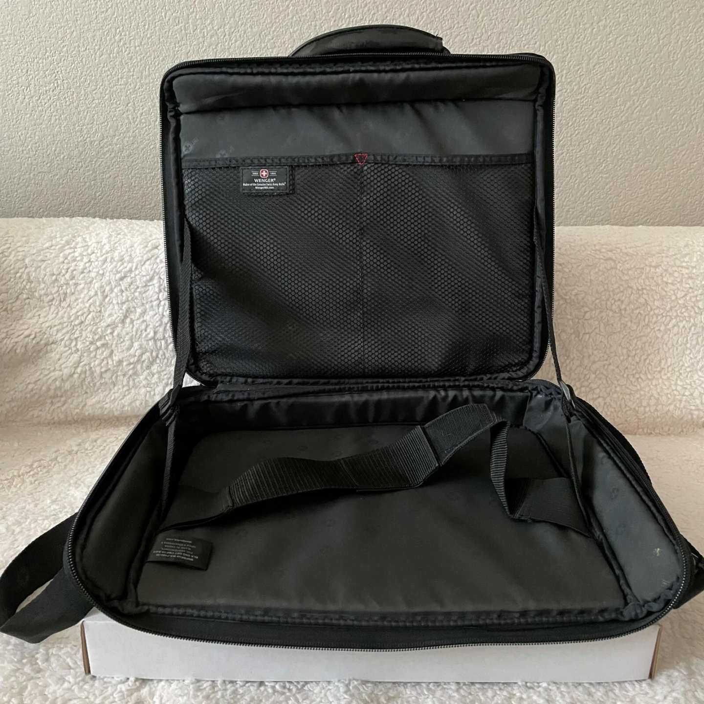 New Wenger Black Laptop Briefcase - photo 2