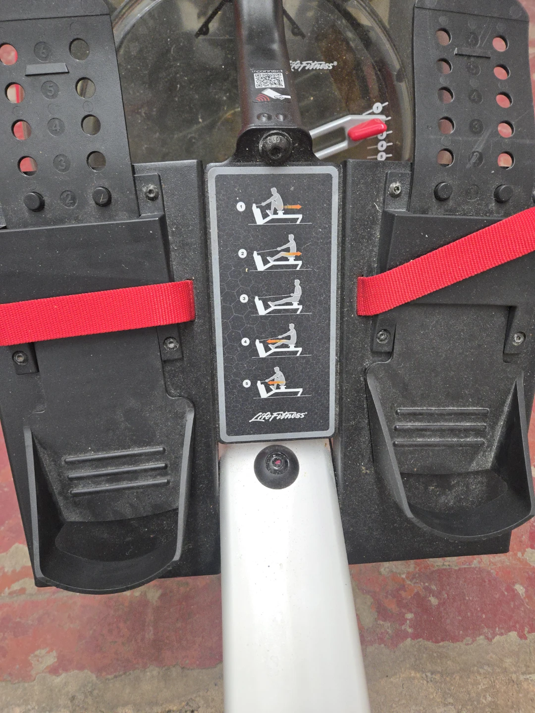 Life Fitness Row HX Trainer - photo 4