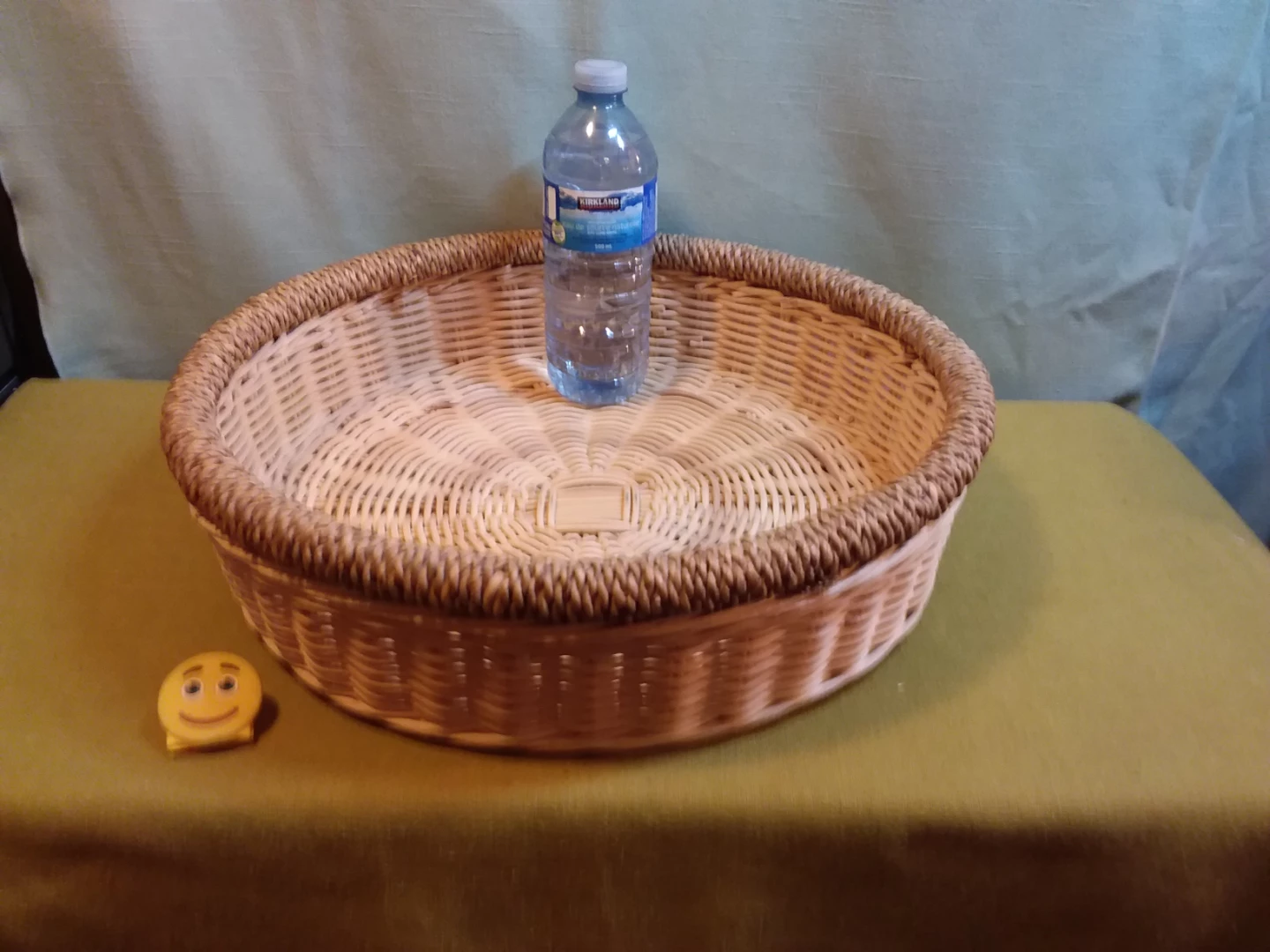 🏈 🧺 Like 🆕 Extra Large - Round Wicker Storage Basket 🧺