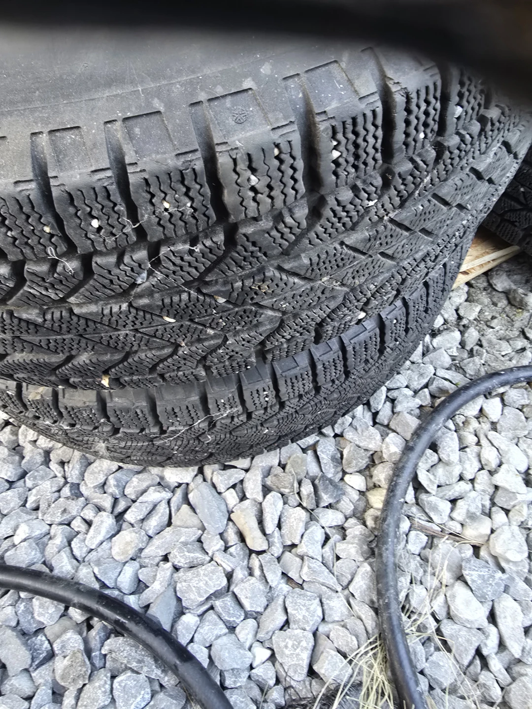 BFGoodrich Winter Tires on Steel Rims 245/65R17 - photo 2