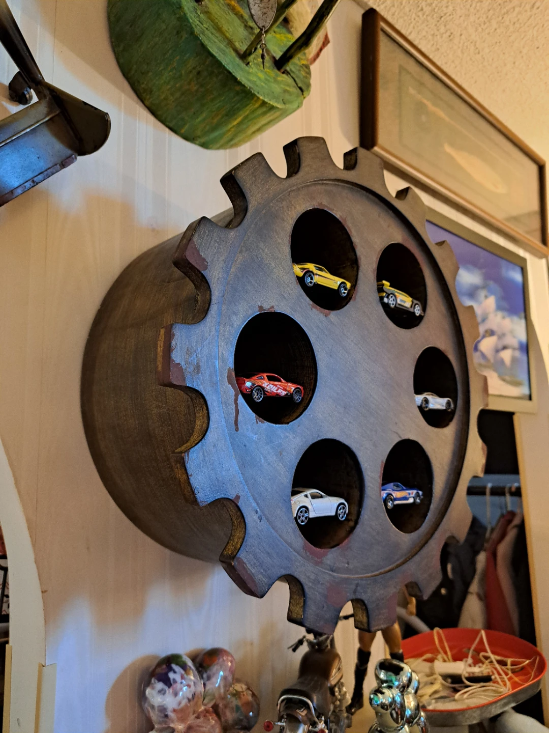 Hot Wheels Display Shelf Gear Wall Art - photo 2