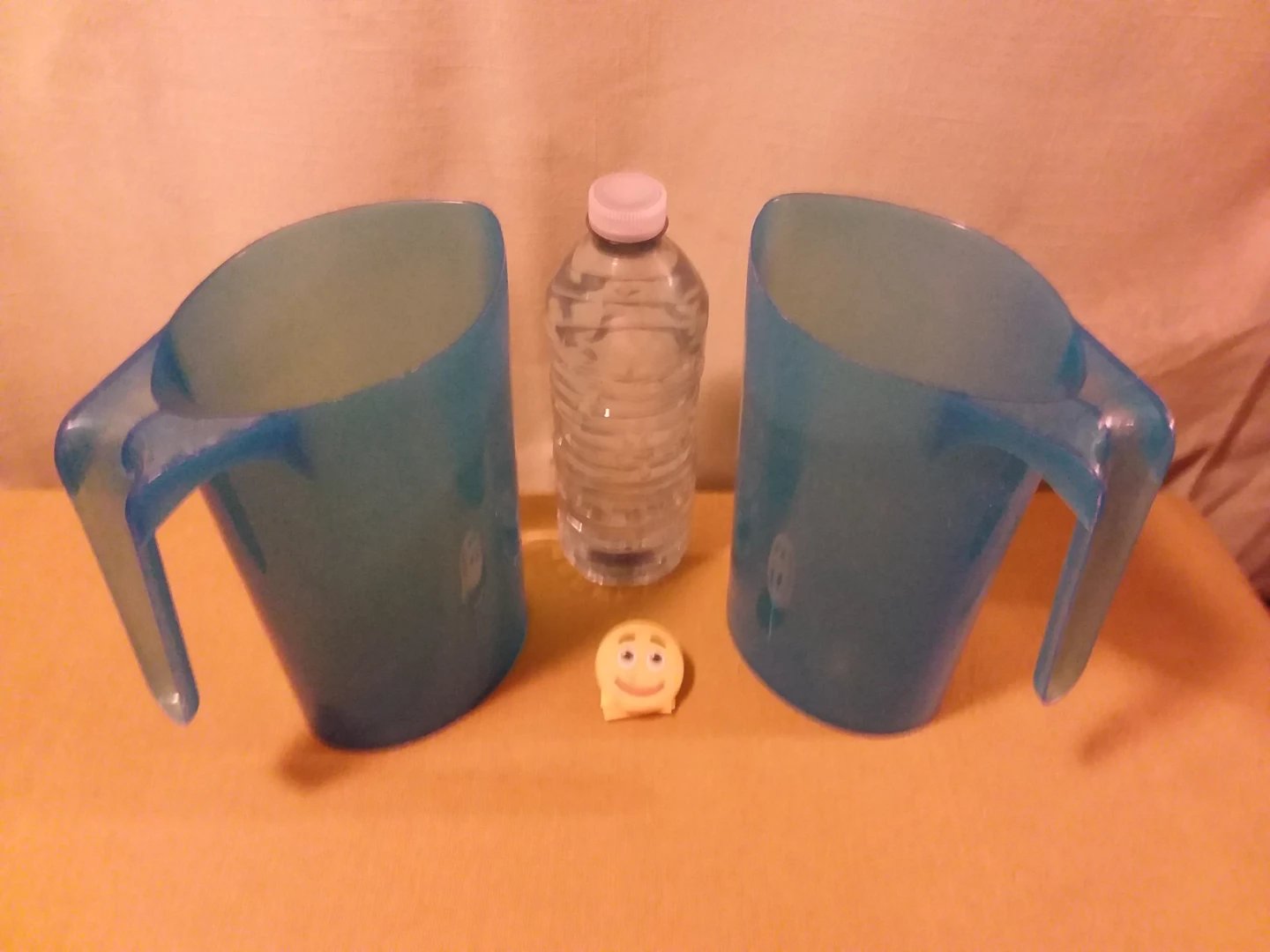 🏈 🥛 ➡️ Plastic Milk Bag Pitchers 🥛 Set of (2)