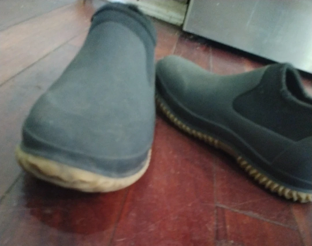 JOE FRESH - BLACK RUBBER , SLIP-ON RAIN SHOES - photo 5