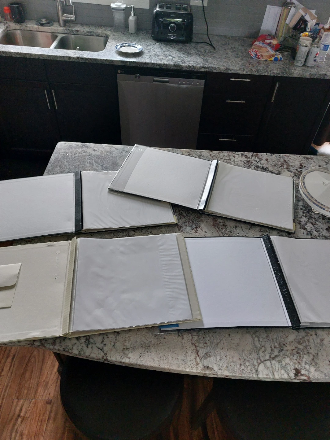 Scrapbook Keepsake Albums - photo 3
