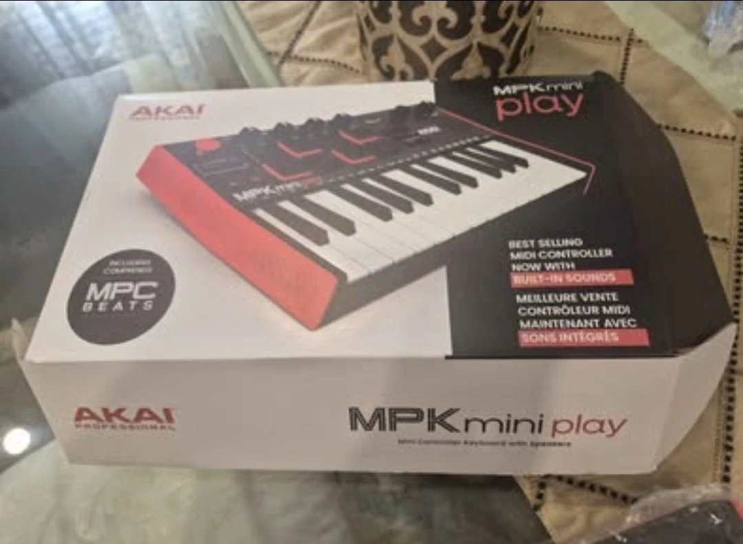 Akai Professional MPK mini play