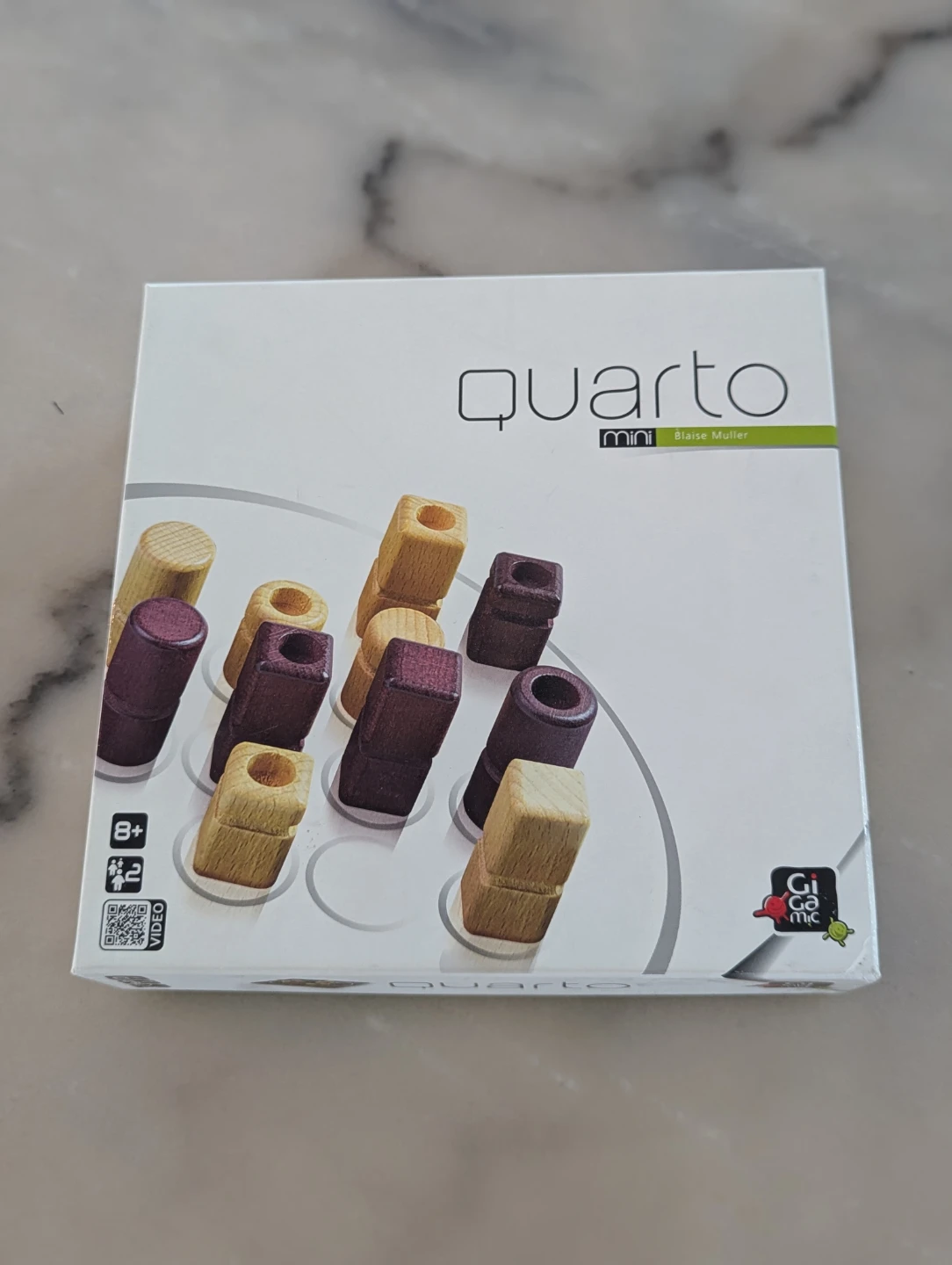 Quarto Mini Board Game