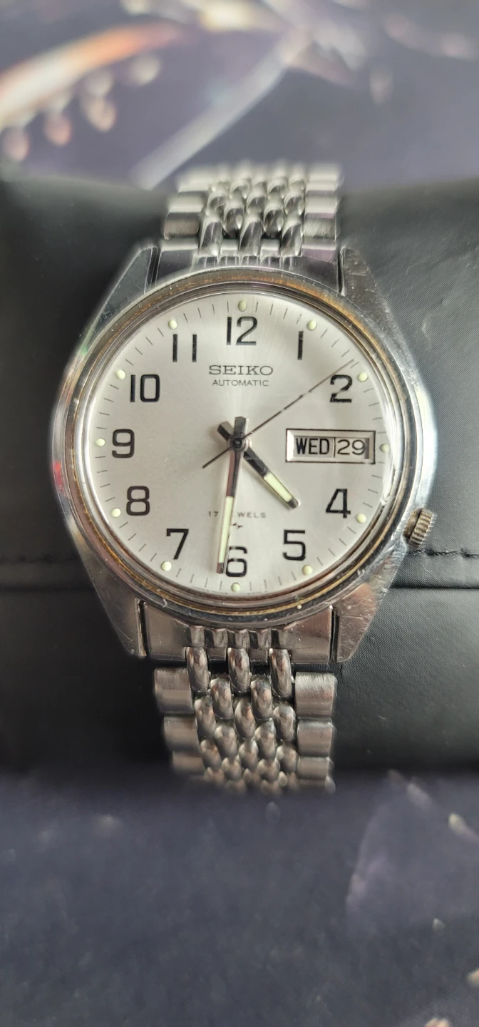 Vintage Seiko Automatic 17 Jewels Watch
