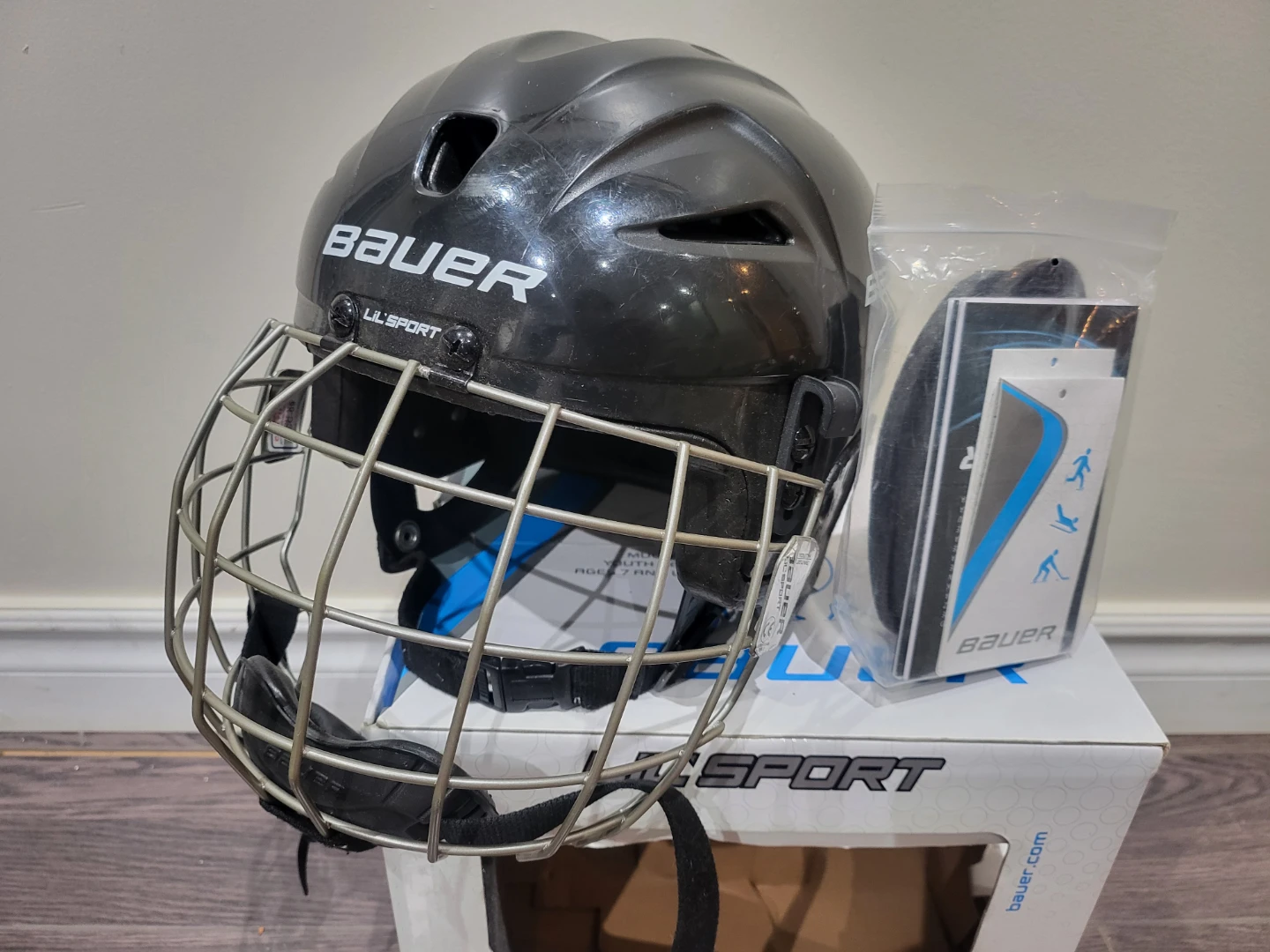 Bauer Lil' Sport Youth Helmet Combo w/ Cage