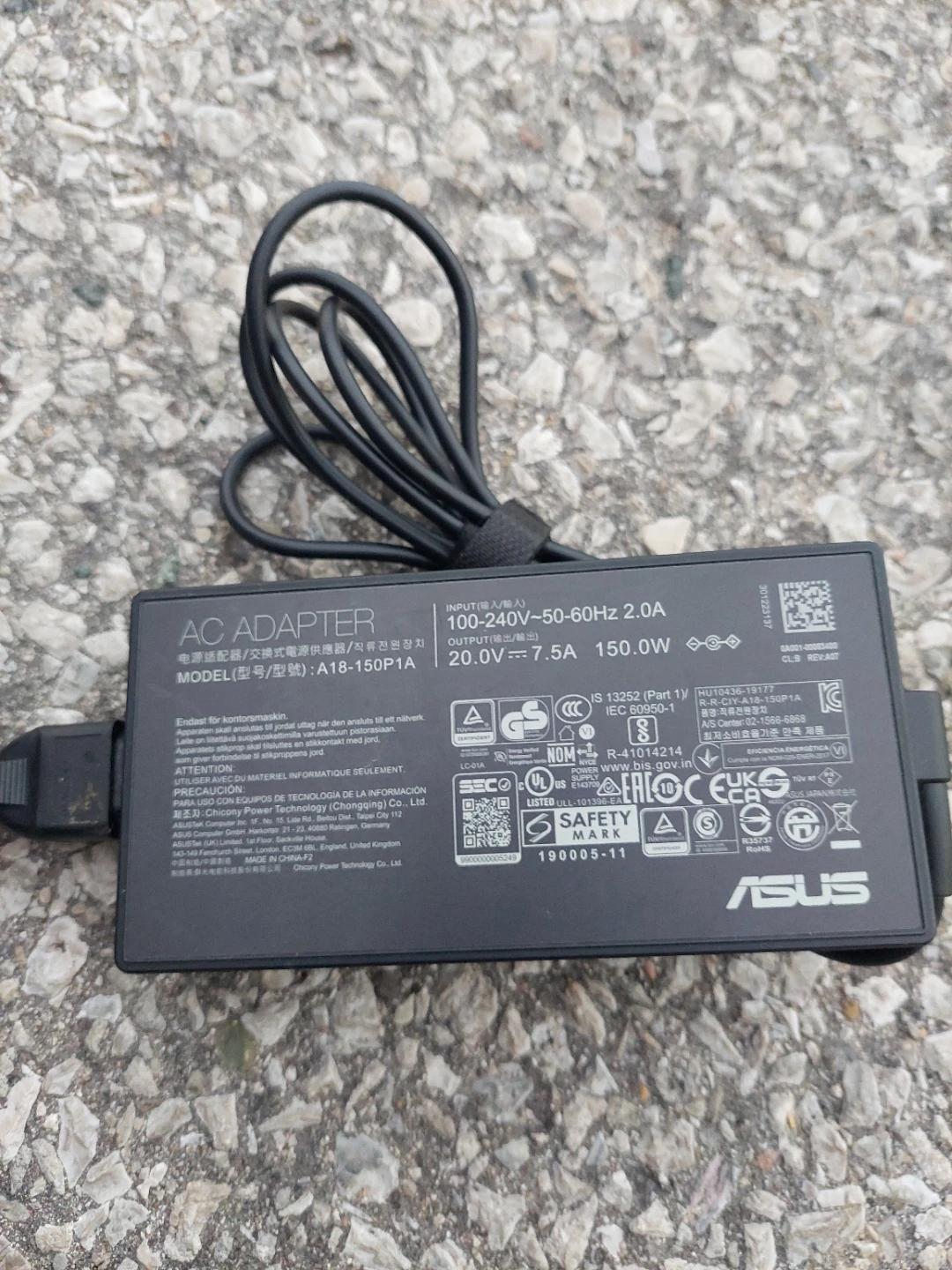 ASUS Gaming Laptop - photo 2