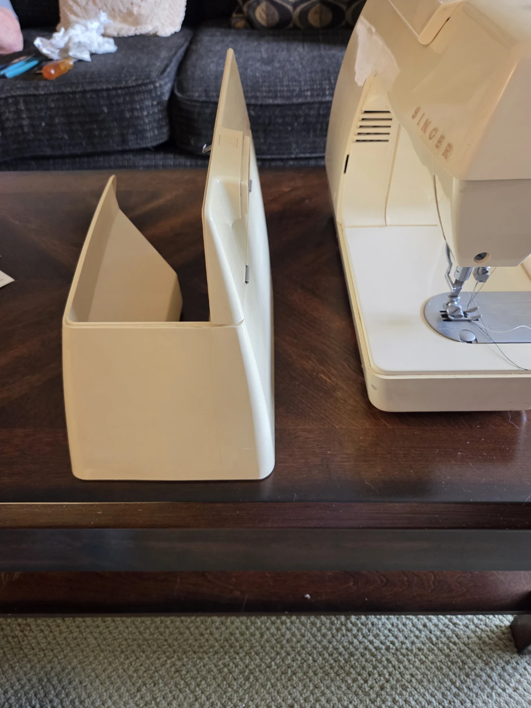 Singer Genie 354 Sewing Machine - photo 2