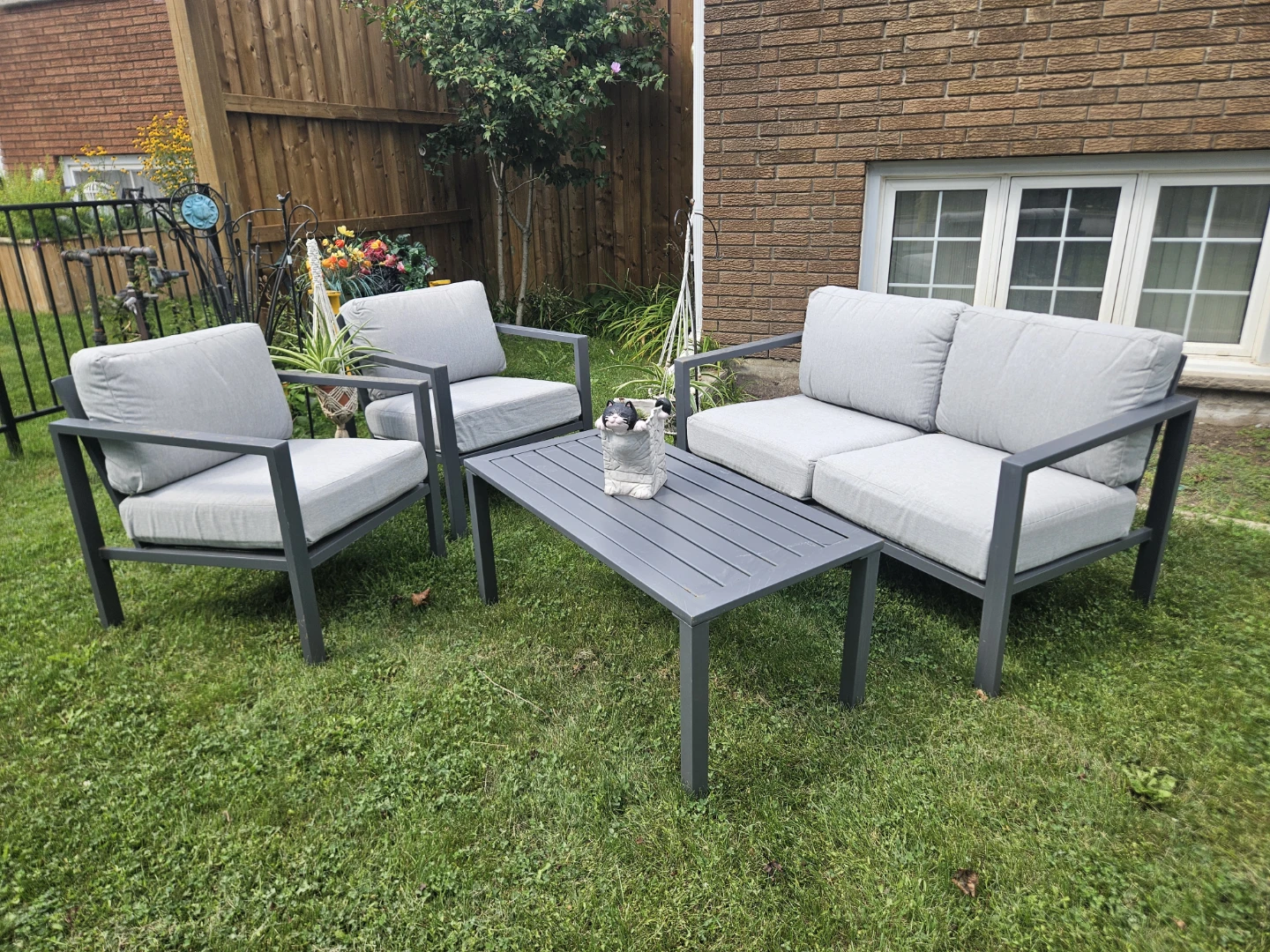 4-Piece Outdoor Patio Furniture Set