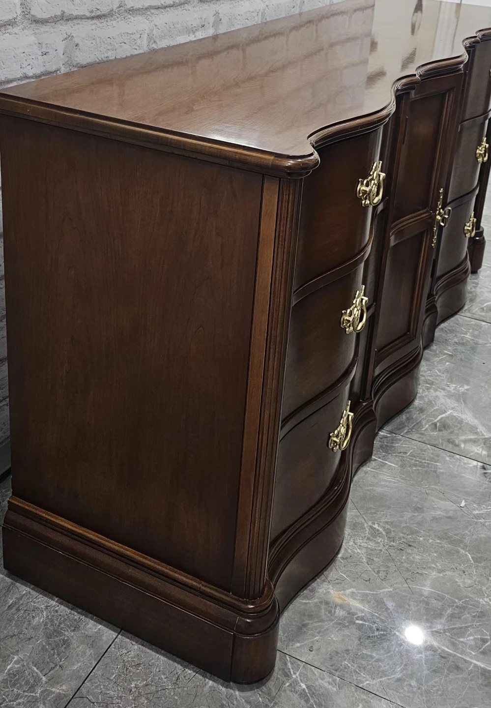 Andrew Malcolm Vintage Solid Wood Serpentine Credenza Dresser - photo 3
