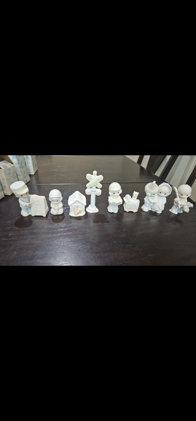 Precious Moments Figurines Collection