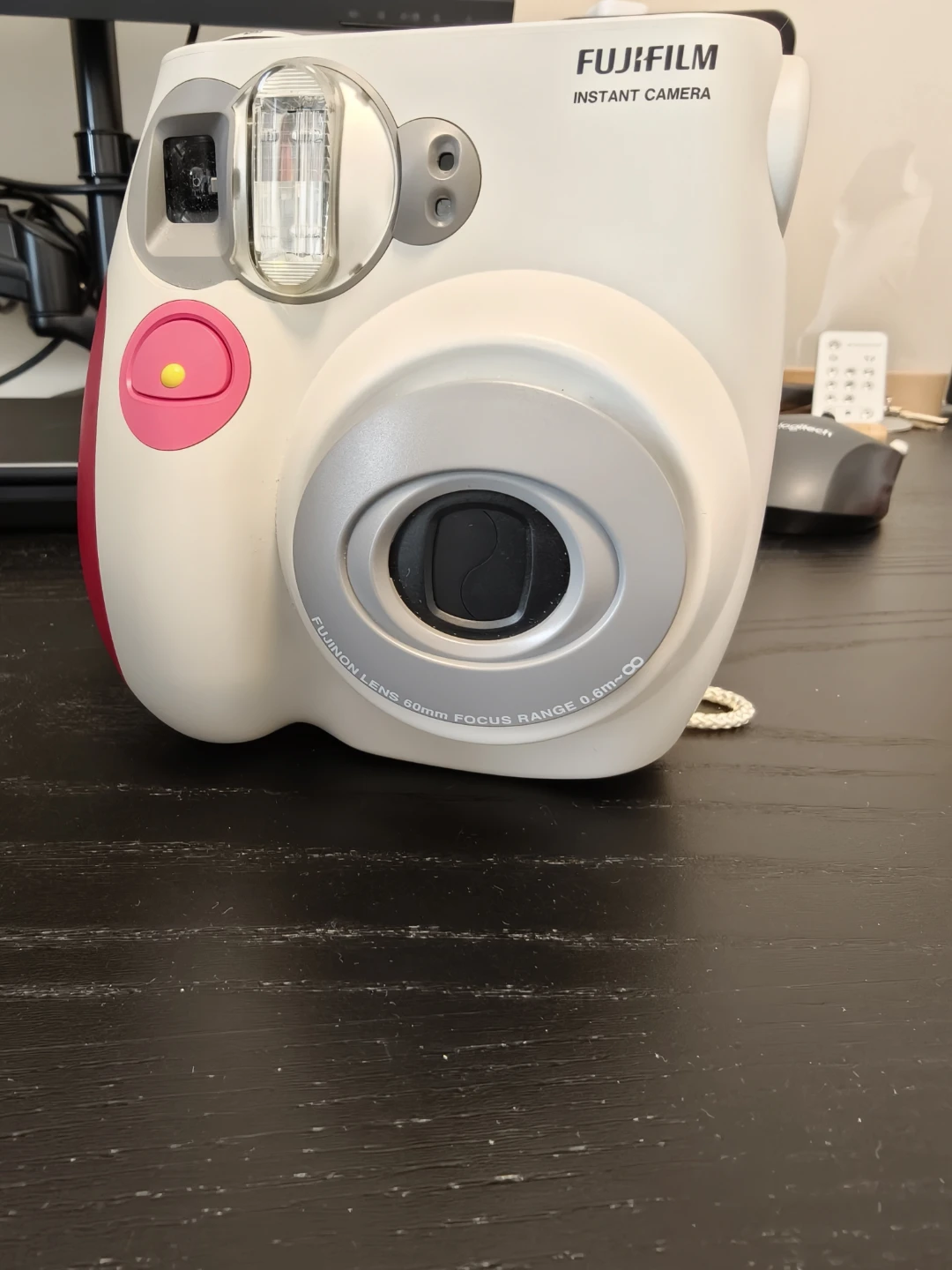 Fujifilm Instax Mini 7s Instant Camera - photo 2