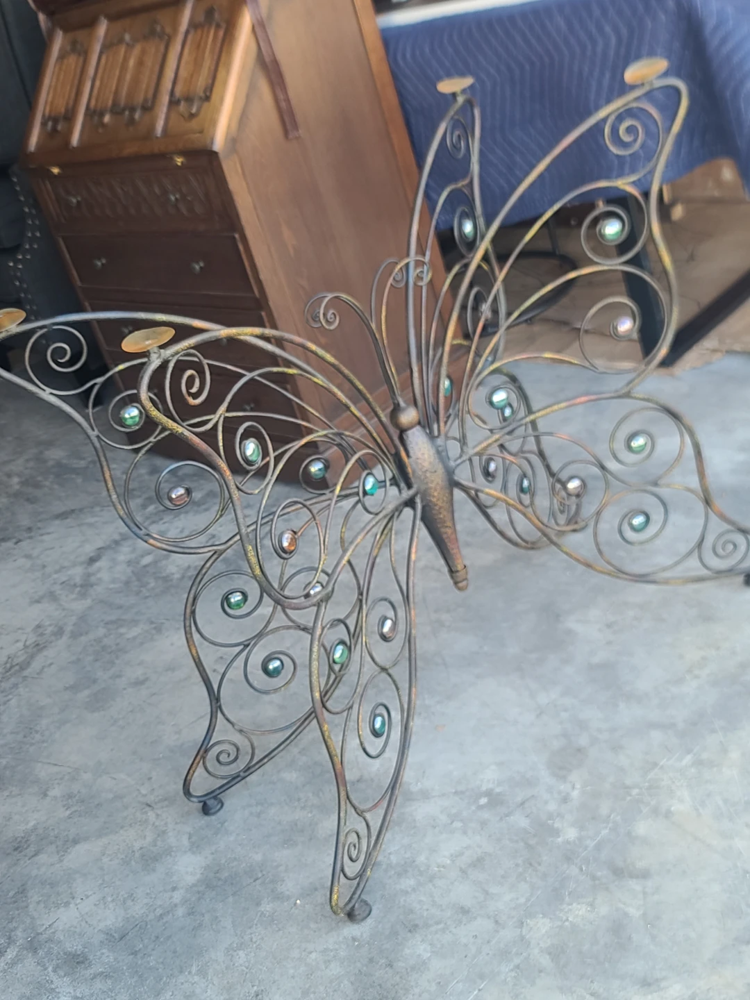 Metal Butterfly Accent Table - photo 2