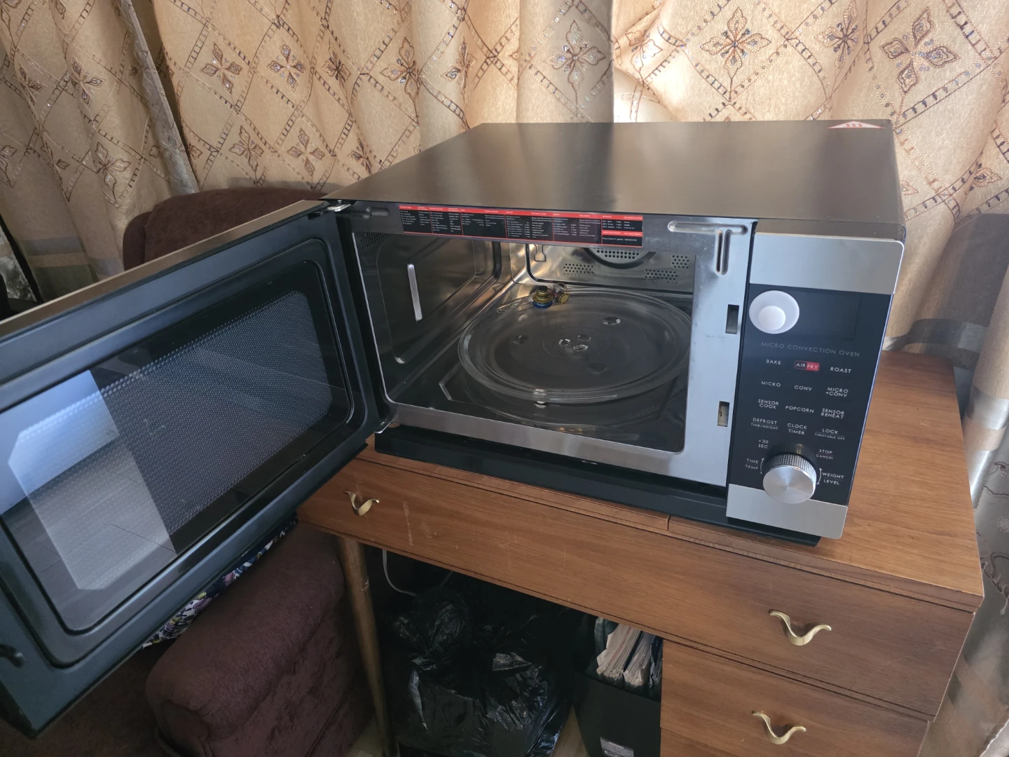 Galanz SpeedWave Micro Convection Oven - photo 2