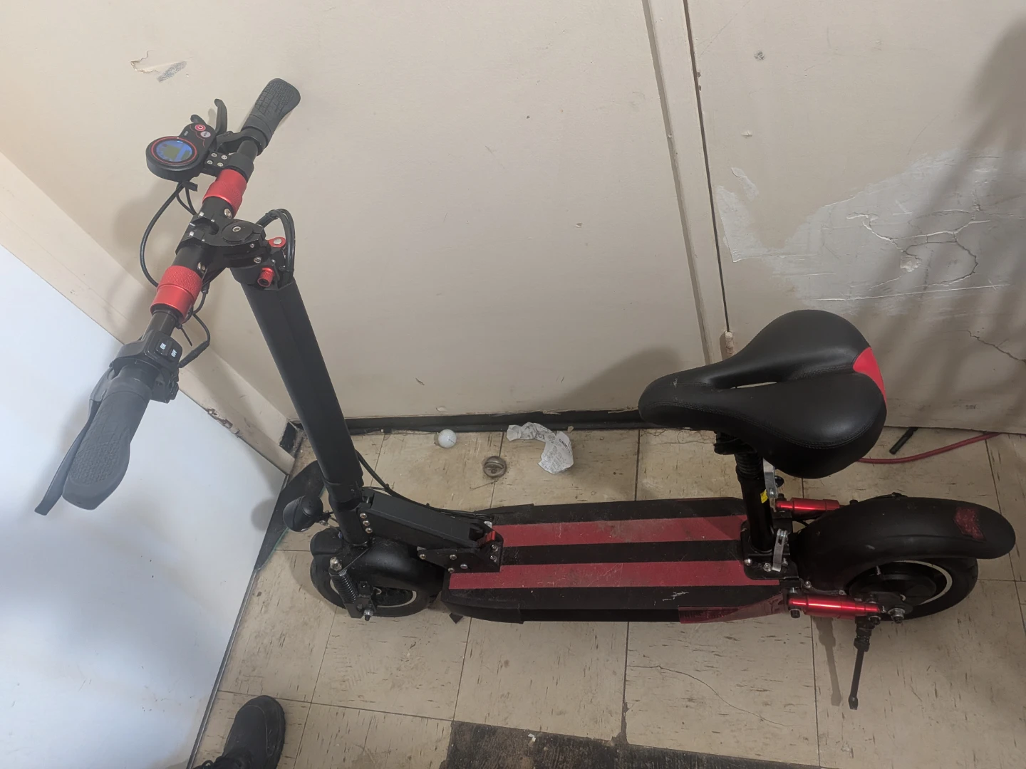 Electric Scooter with Seat