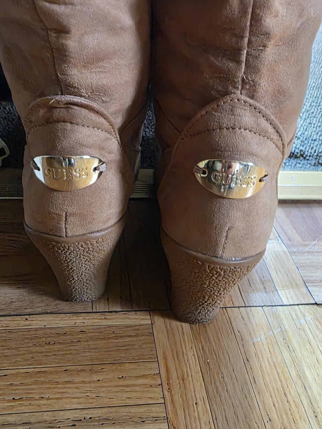 Guess Tan Wedge Boots with Faux Fur Trim - photo 5