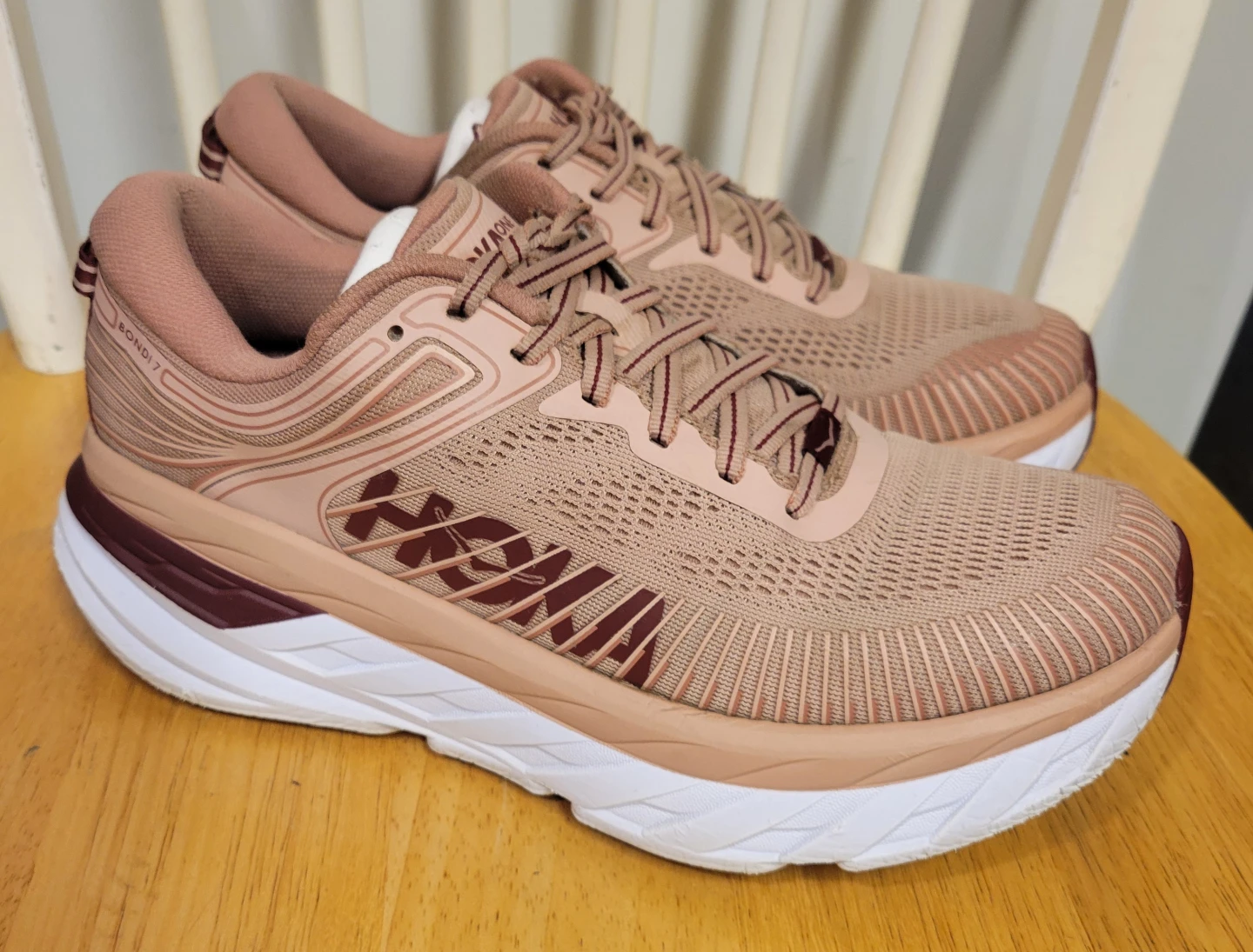 Hoka One One Bondi 7 Rose Pink White Running Shoes Women Sz 8.5 - photo 2