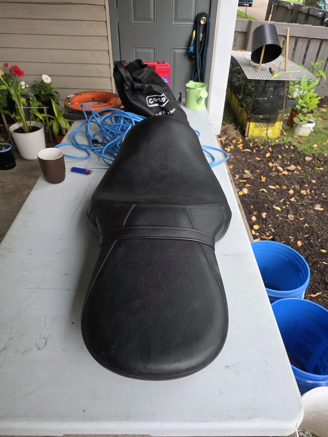 Triumph vest and motorcycle seat for Rocket 3 - photo 3