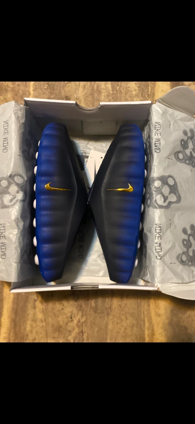 Nike Mind Slides