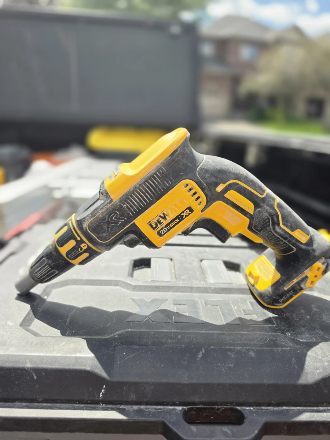DEWALT 20V MAX XR Brushless Drywall Screwgun