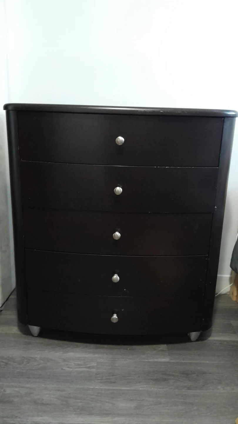 Dark Brown 5-Drawer Dresser