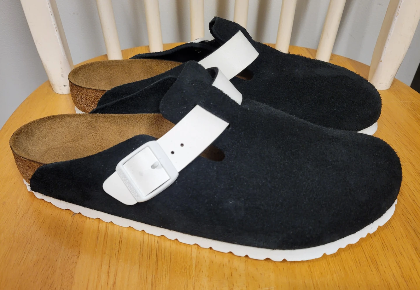 Birkenstock Boston Suede Clogs Black/White Size 42 / 9 Mens - photo 2