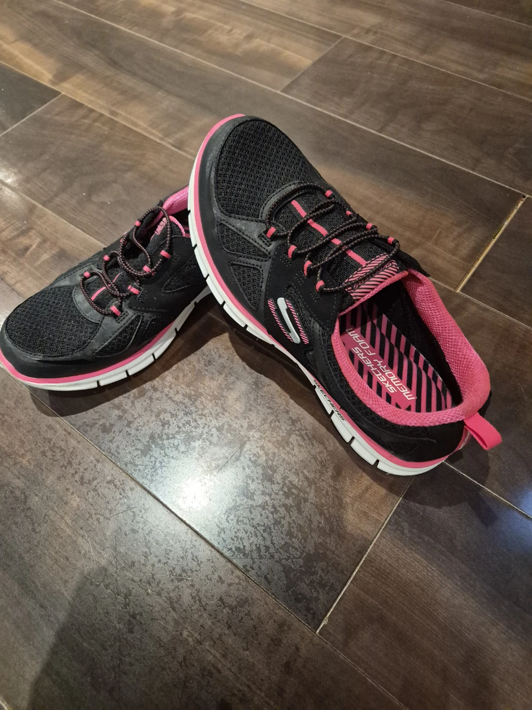 Skechers Memory Foam Sneakers - photo 2