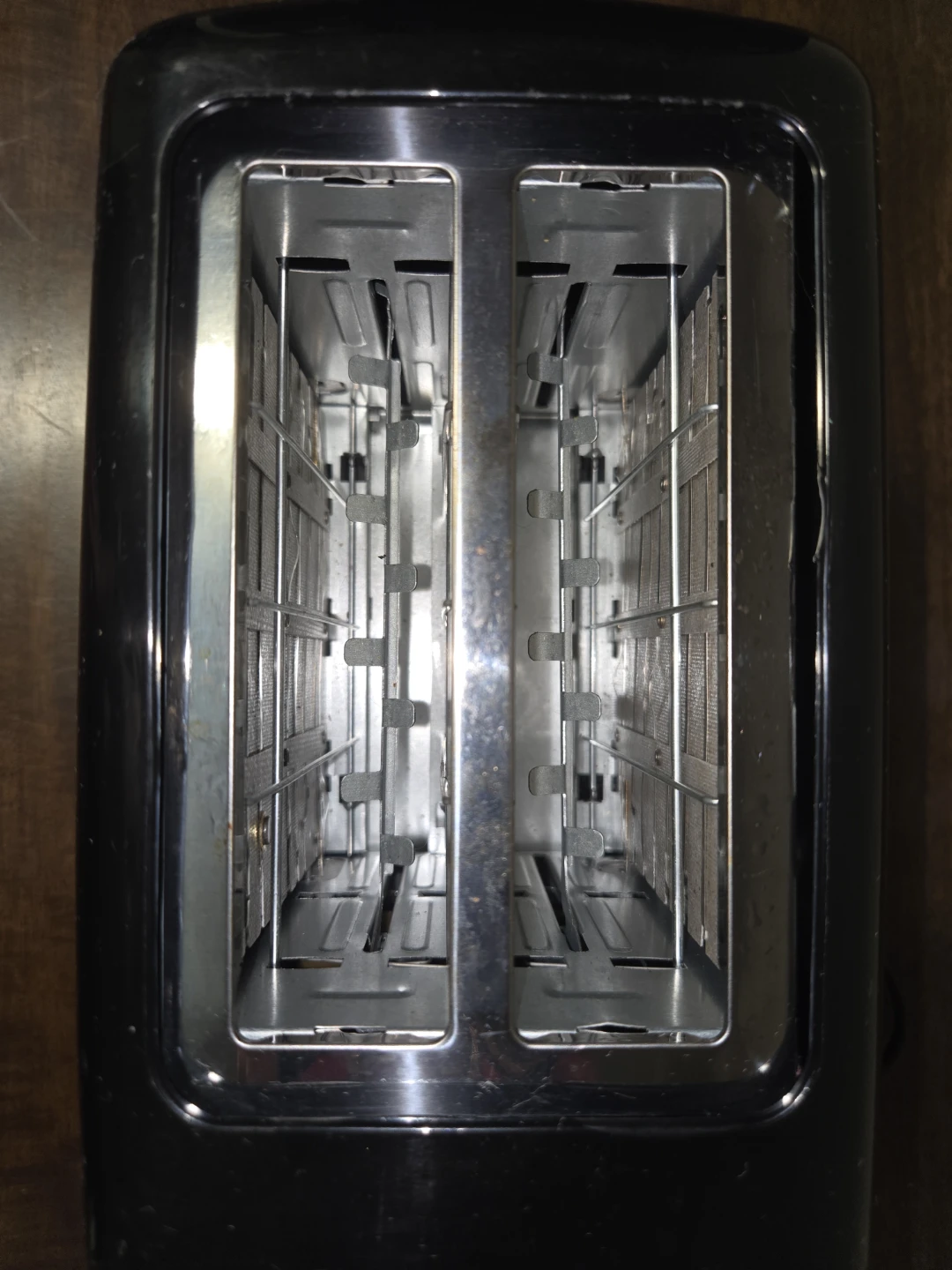 Elite Gourmet 2-Slice Toaster - photo 4