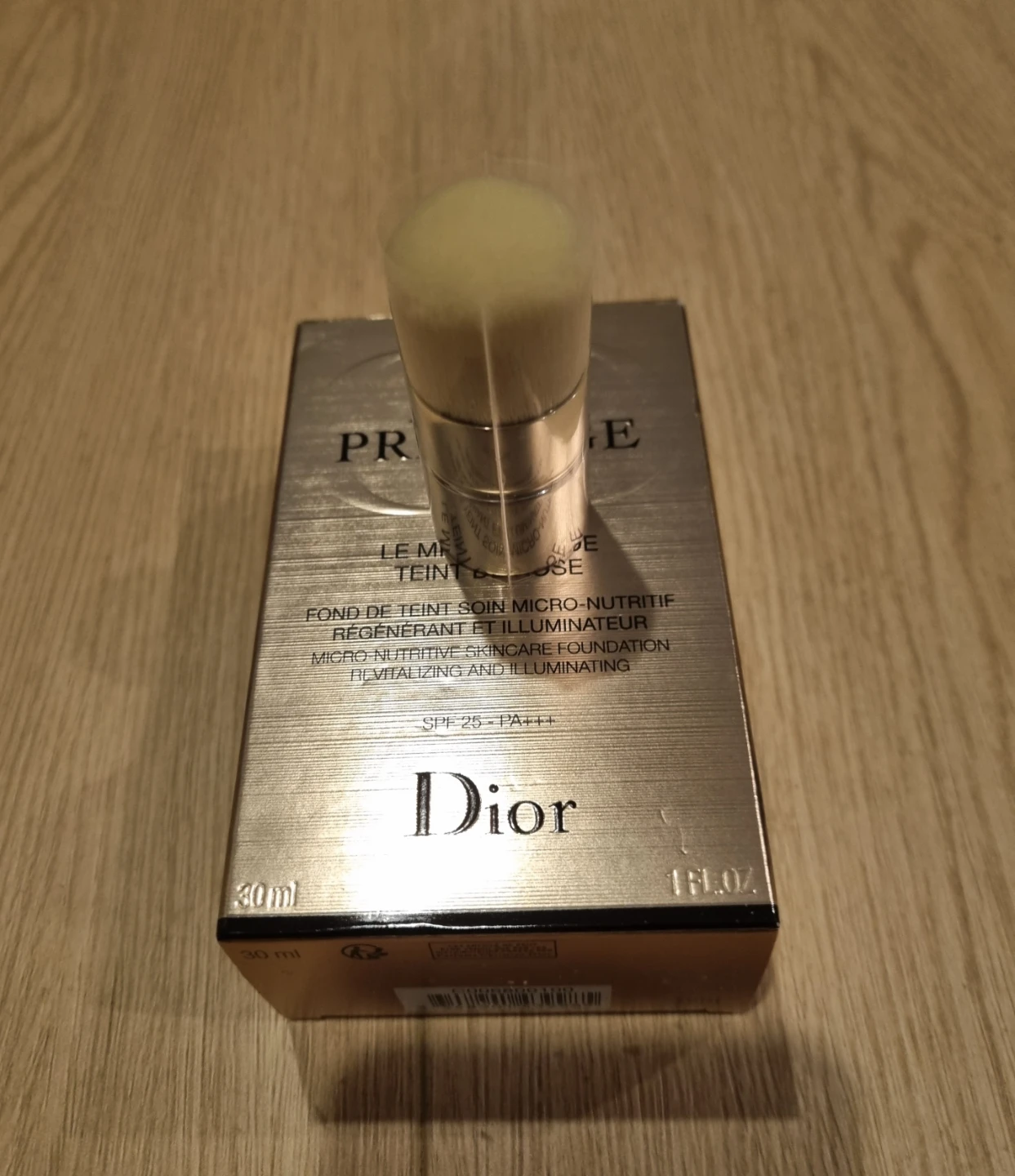 Dior Prestige Foundation Brush