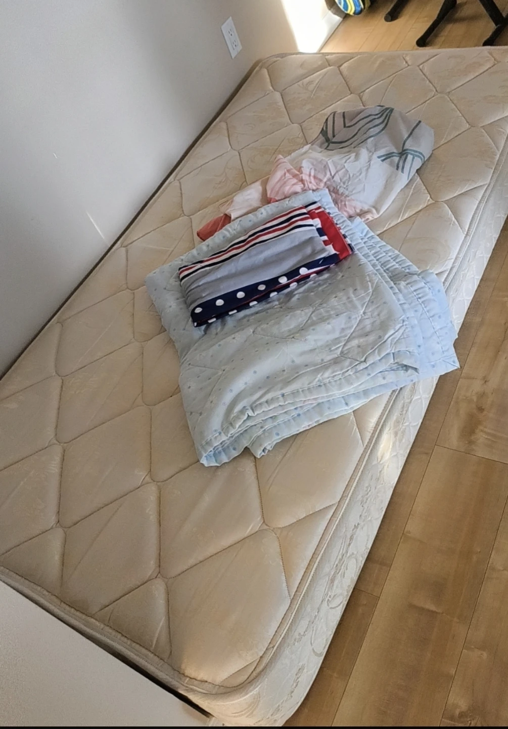 Twin Mattress with Bedding