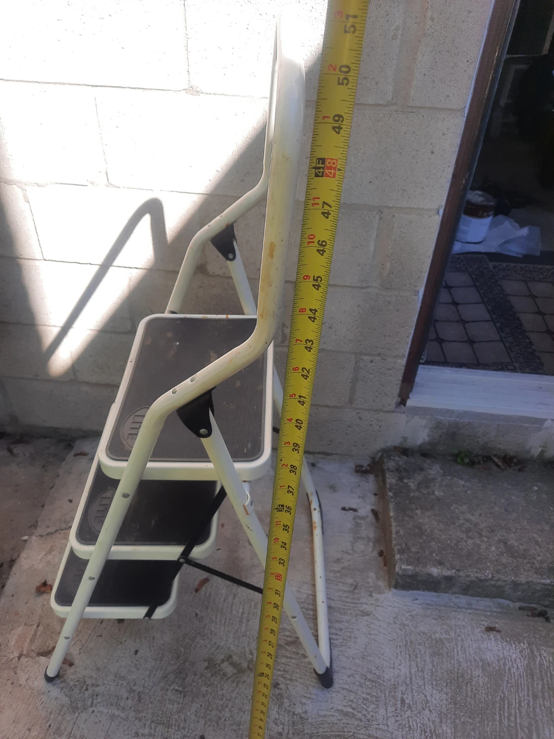 Lite 3-Step Folding Ladder