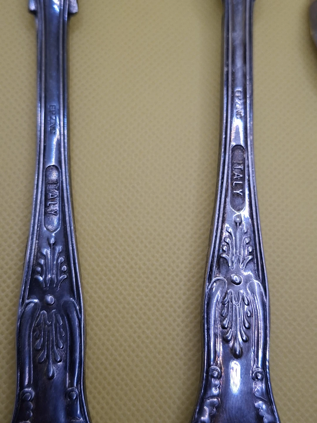 Vintage EPNS Silver-Plated Cutlery and Bowls Set - photo 3