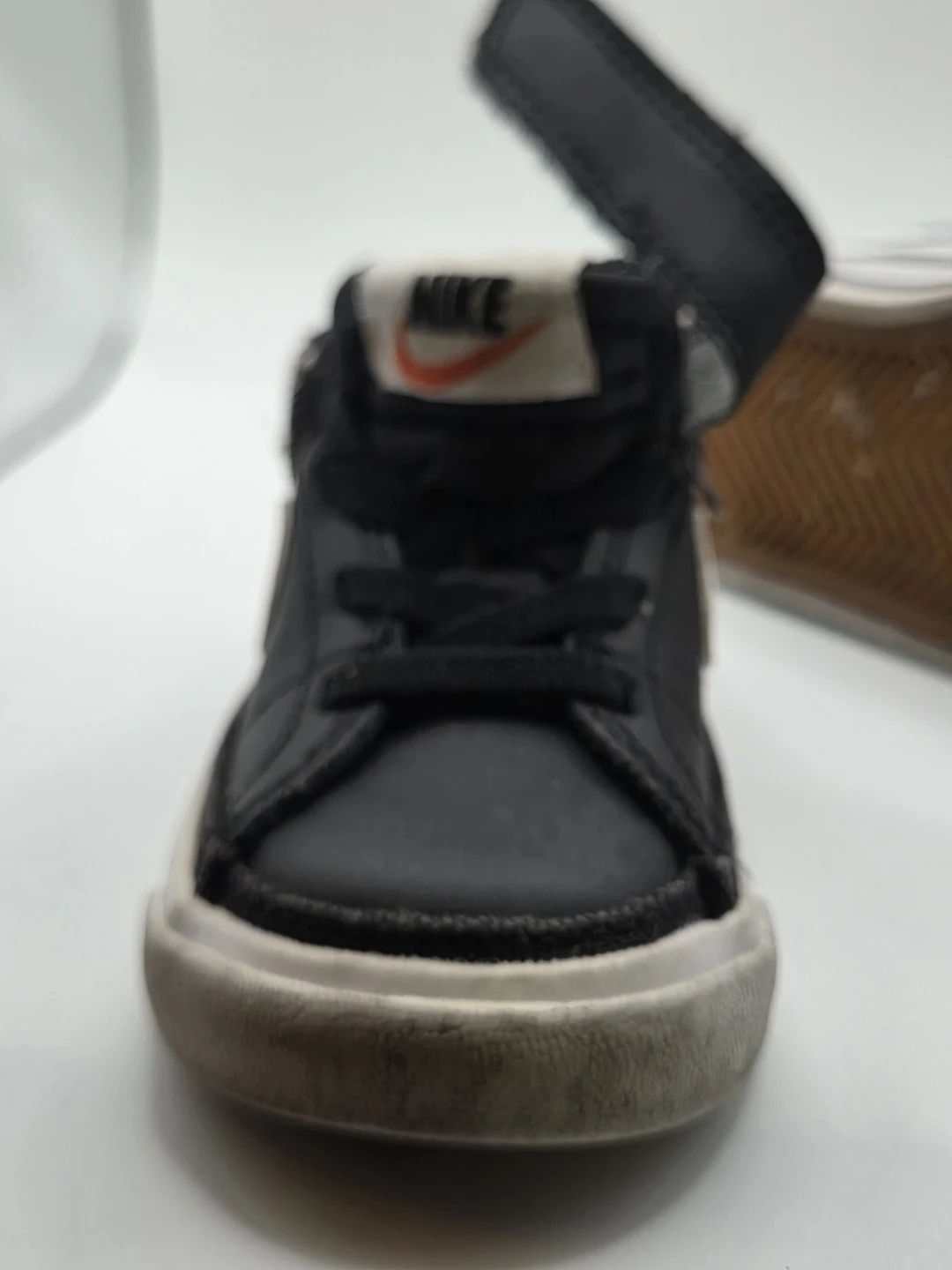 Nike Toddler Black and White Shoes - photo 4